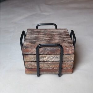Set Of 4 Godinger Wallis Rustic Wooden Coasters With Black Metal Holder